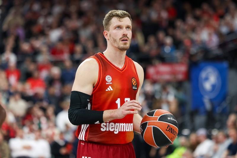 Andreas Obst während eines Spiels in der EuroLeague.